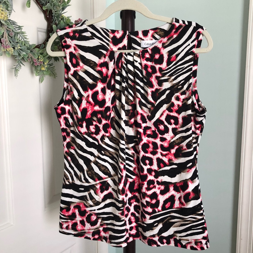 ✨Calvin Klein Animal print blouse✨